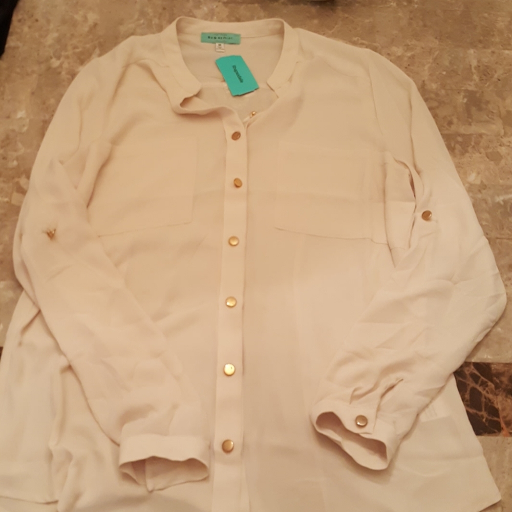 Button up blouse - Picture 1 of 3